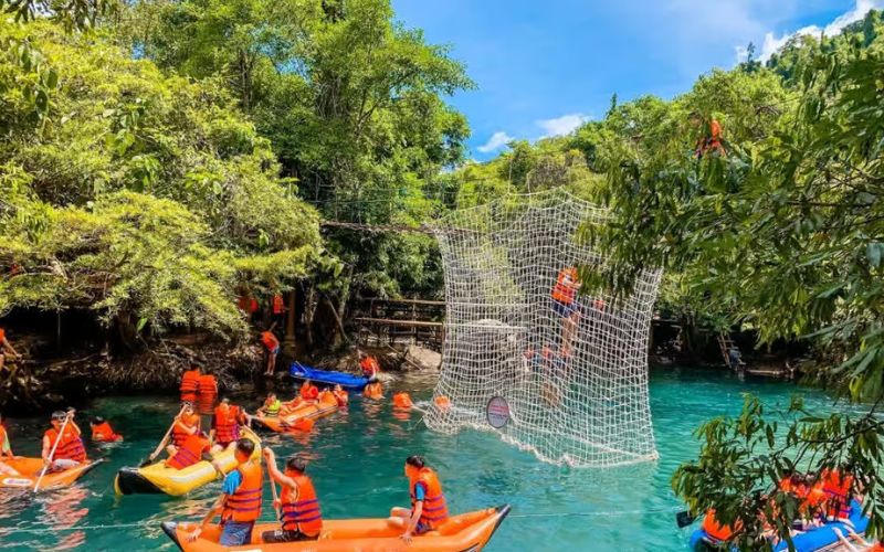đơn vị tổ chức team building quảng bình