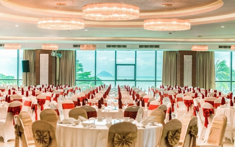 khách sạn mường thanh nha trang