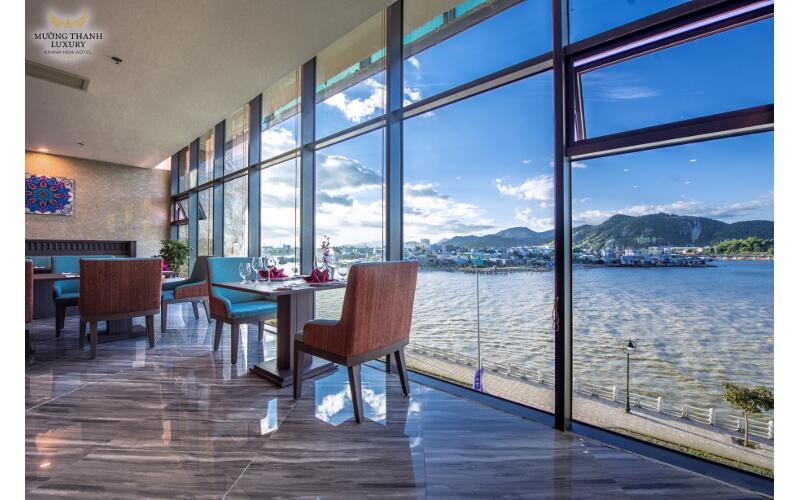khách sạn mường thanh ở nha trang